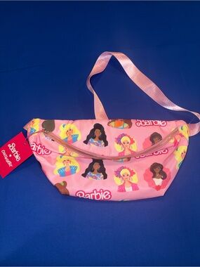 Barbie Pink Cakeworthy crossbody bag